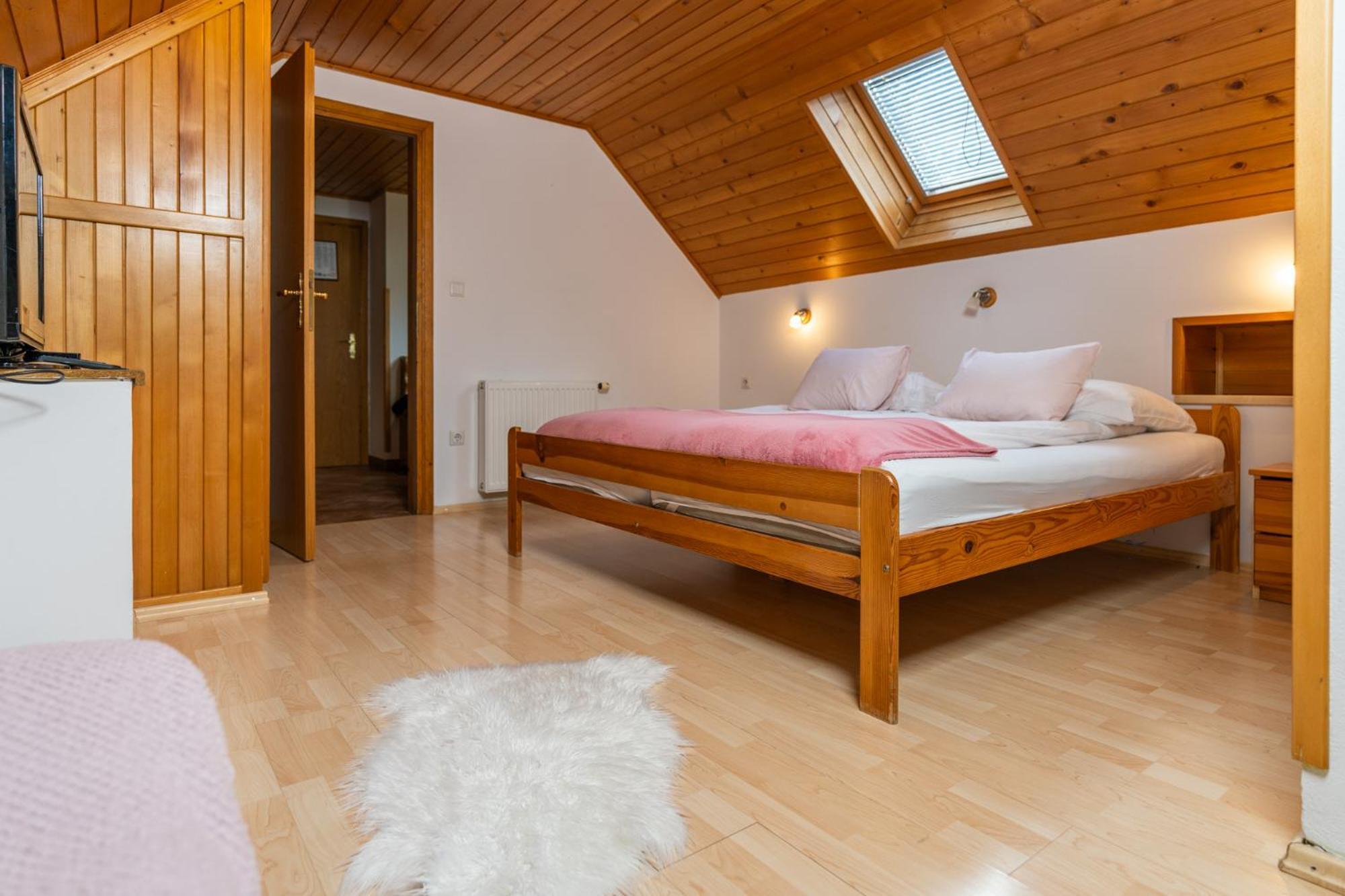 Hisa Erlah Hotel Bohinj Exterior photo
